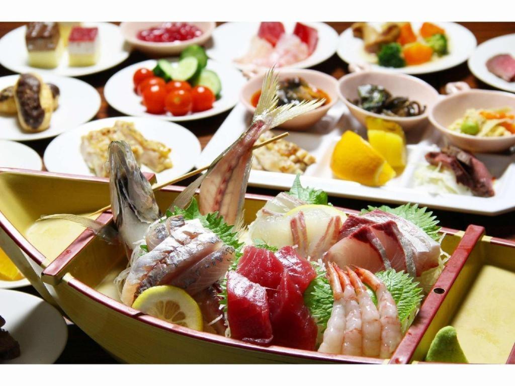 Breezbay Seaside Resort Atami Атами Екстериор снимка